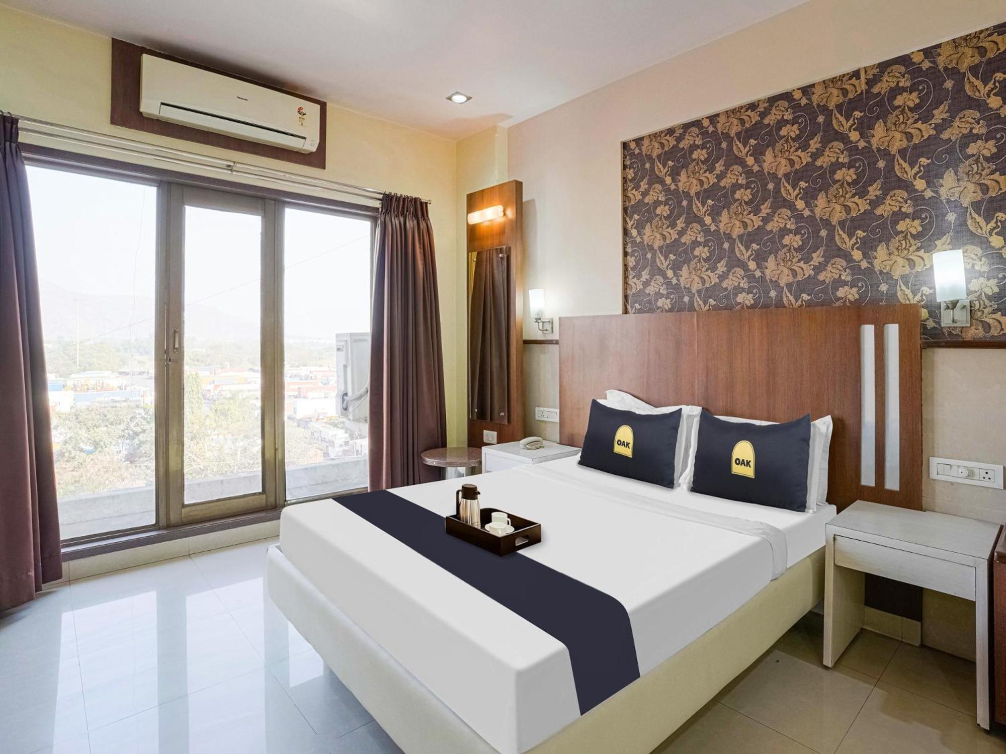 Hotel Vista Premium Tark A Family Hotel Near Igi Airport Delhi Neu-Delhi Exterior foto